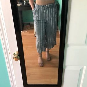 Cute flowy white and blue stripe pants